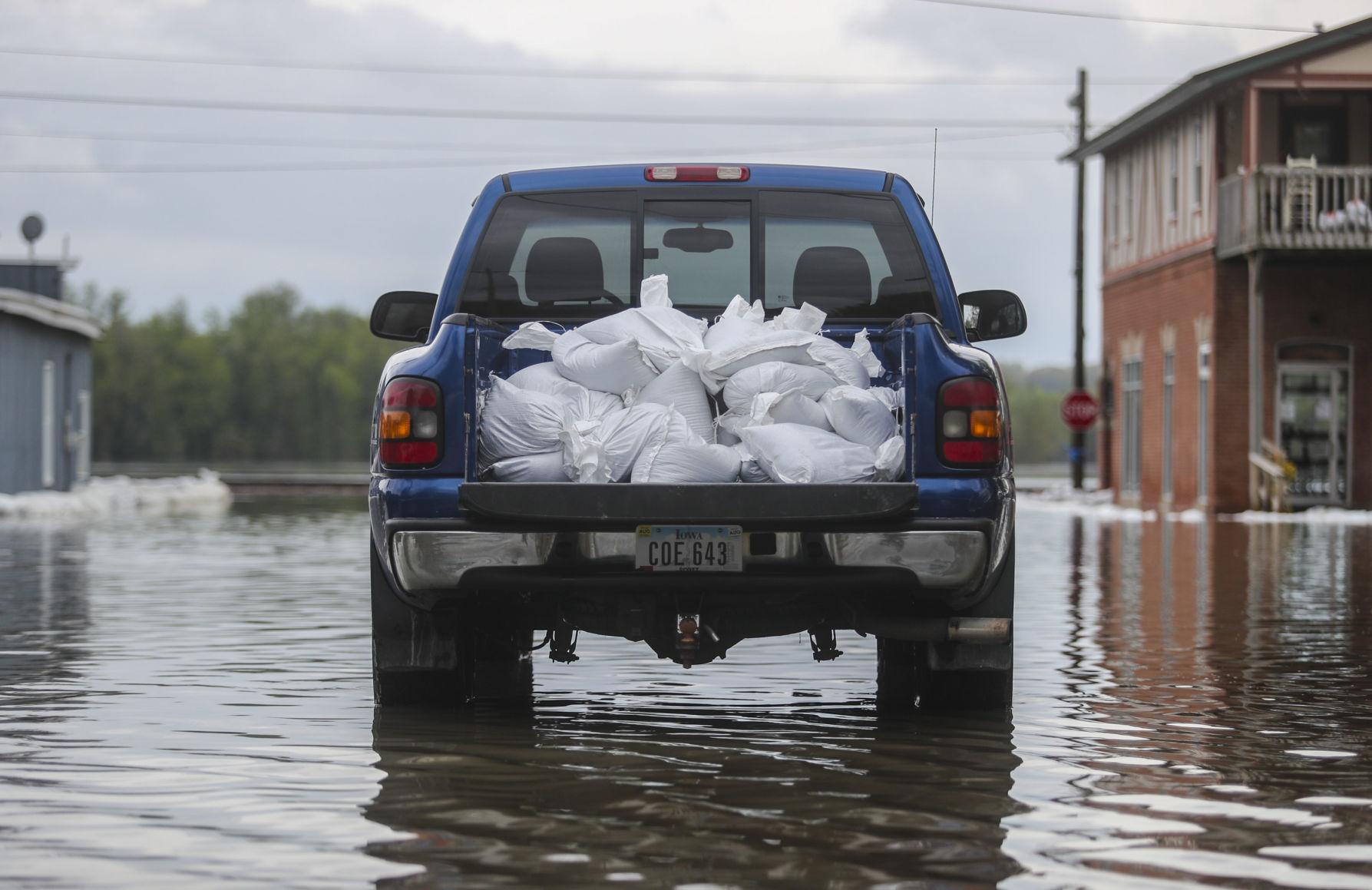 050319-qct-flood-aa-040